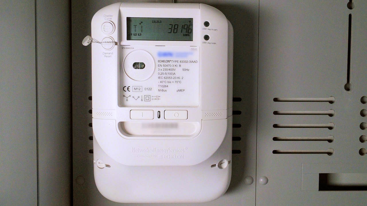Viele Haushalte möchten mit einem Smart Meter ihren Stromverbrauch so einfach ablesen können wie den Datenverbrauch auf ihrem Handy oder den Spritverbrauch ihres Autos. (Quelle. hiz)